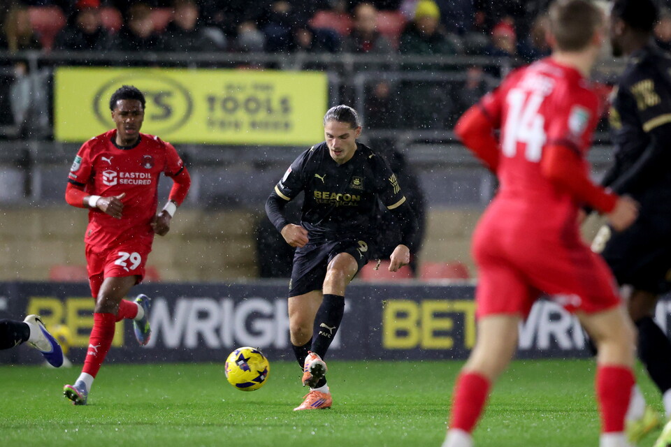 Vertu Trophy Gallery | Leyton Orient (A)