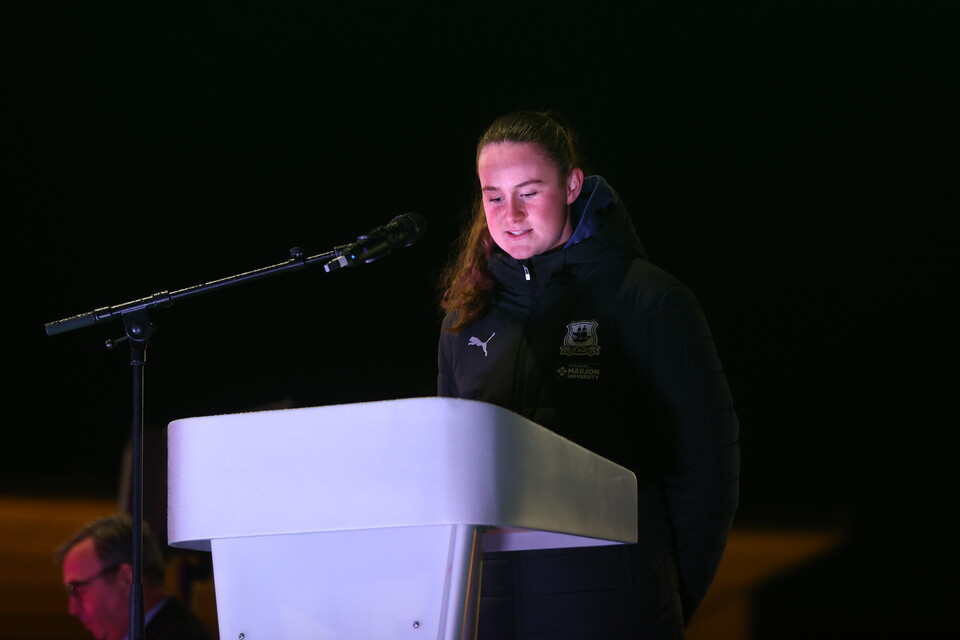 Gallery | Christmas Carols