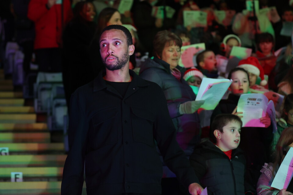 Gallery | Christmas Carols