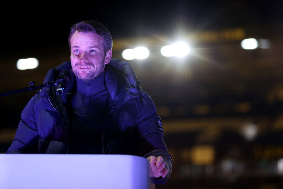 Gallery | Christmas Carols