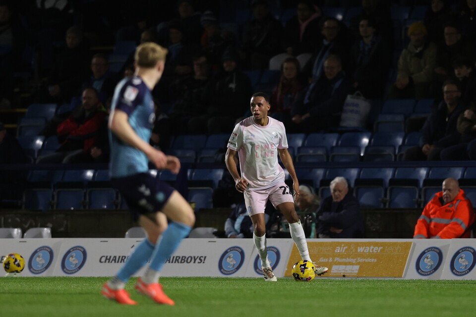 Match Gallery | Wycombe Wanderers (A)