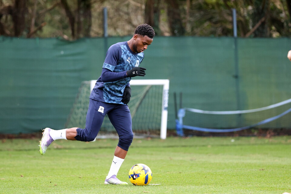 Training Gallery | Pre Doncaster Rovers (A)