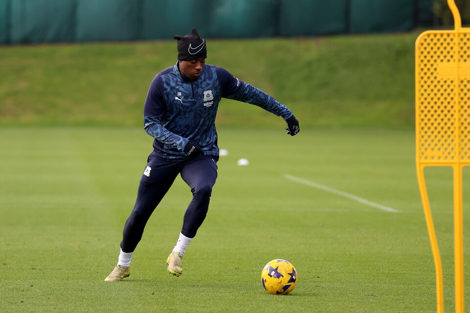 Training Gallery | Pre Doncaster Rovers (A)