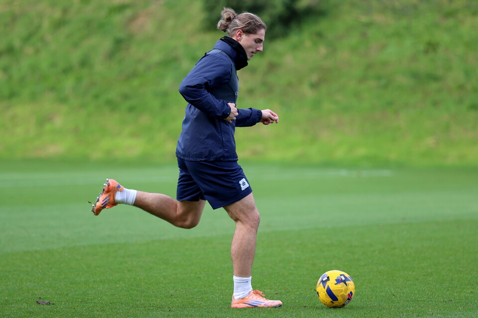 Training Gallery | Pre Doncaster Rovers (A)