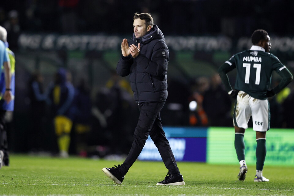 Match Gallery | Wycombe Wanderers (H)