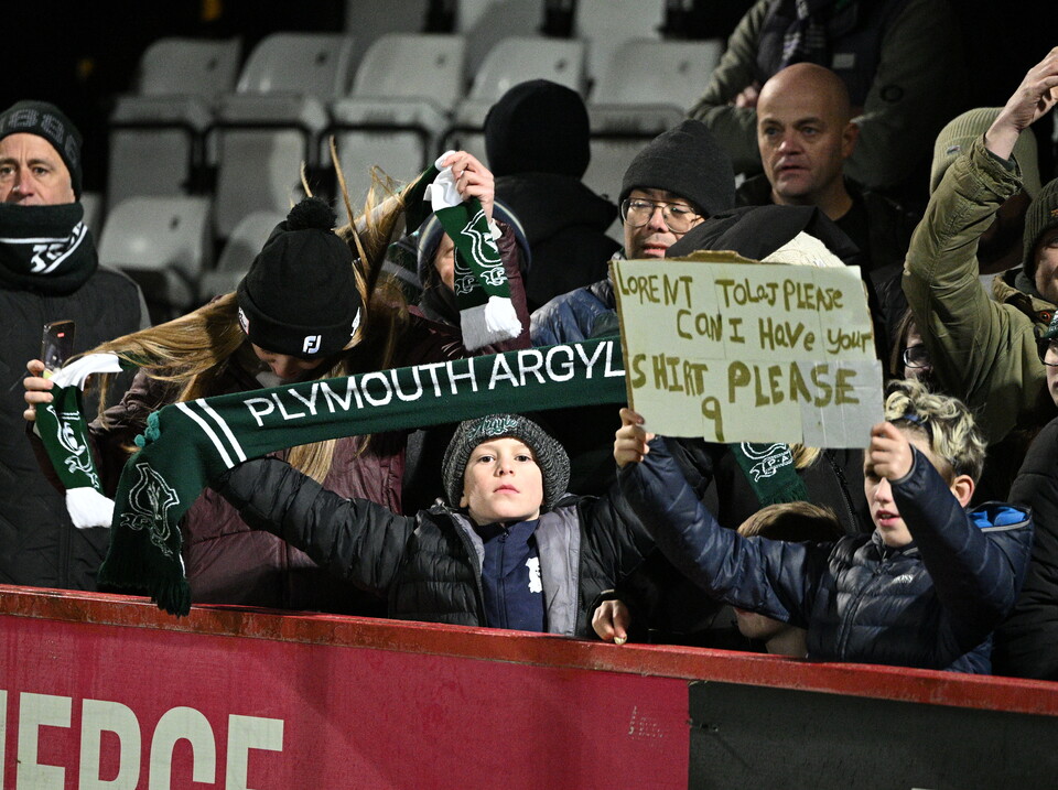 Fan Gallery | Stevenage (A)