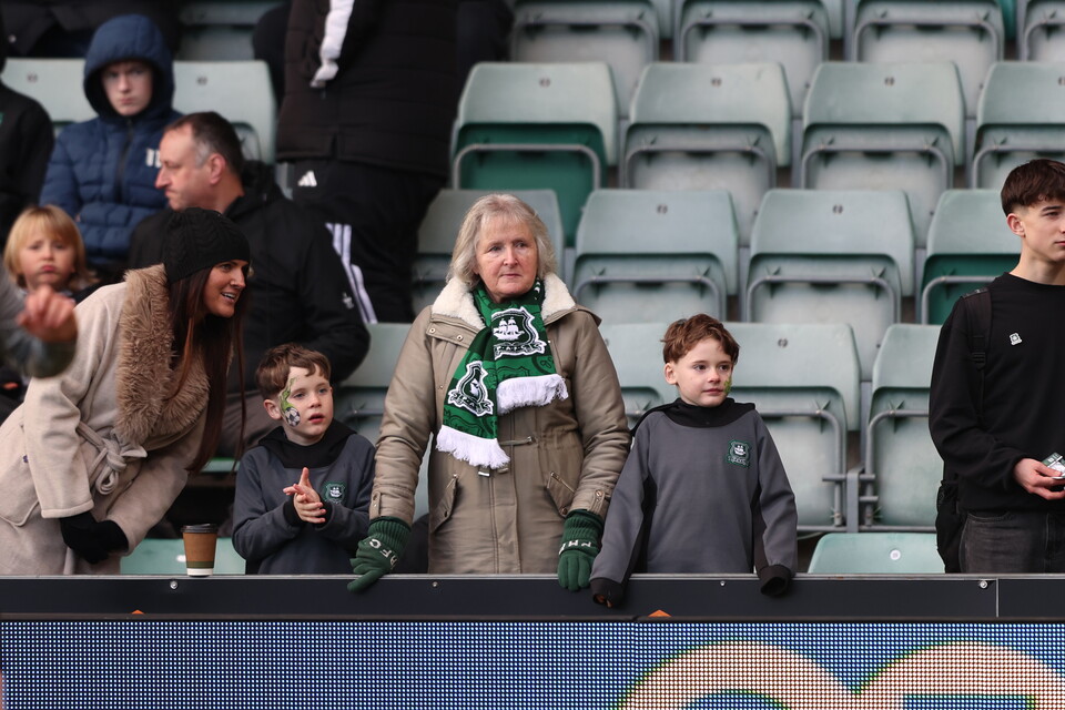 Fan Gallery | Burton Albion (H)