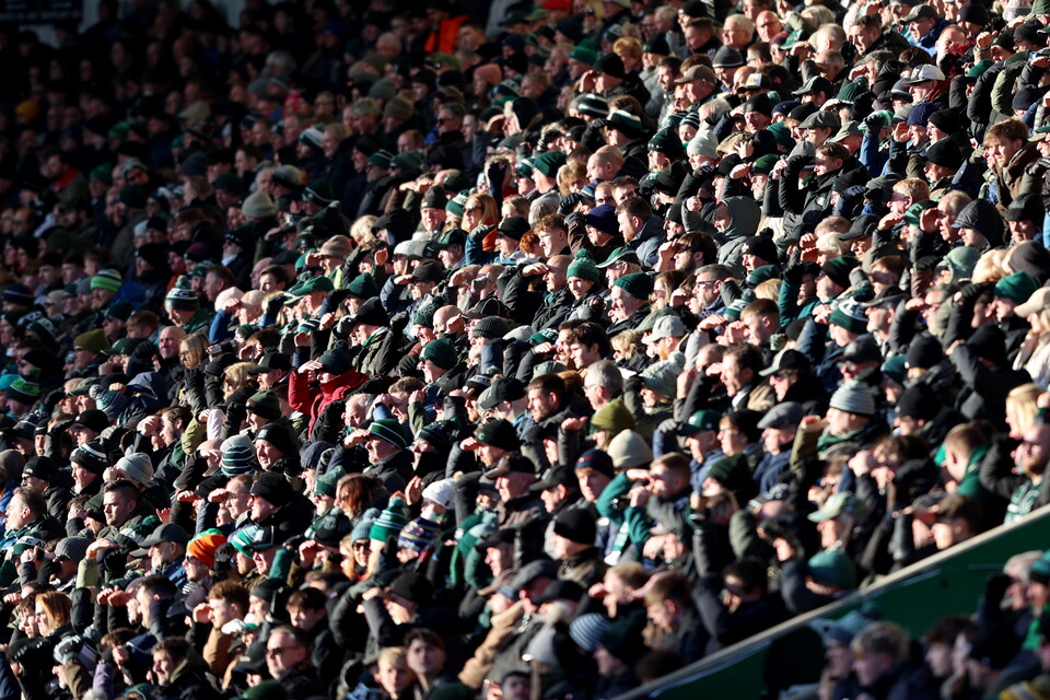 Fan Gallery | Burton Albion (H)