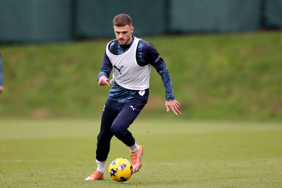Training Gallery | Pre Peterborough United (A)
