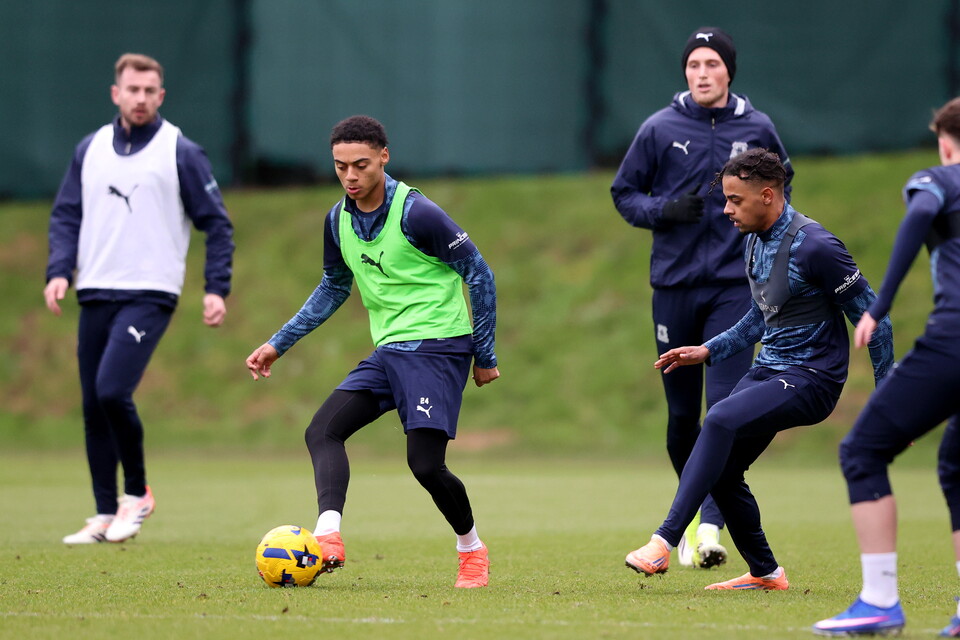 Training Gallery | Pre Peterborough United (A)