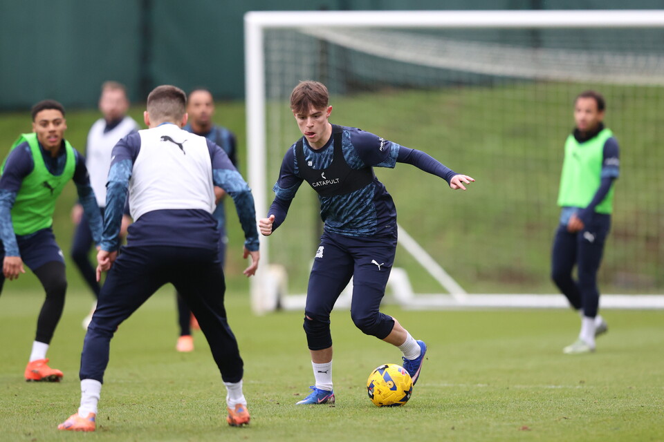 Training Gallery | Pre Peterborough United (A)