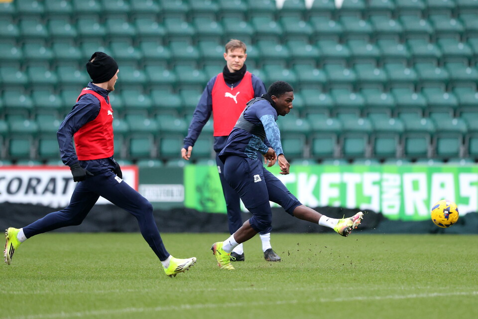 Training Gallery | Pre Luton Town (H)