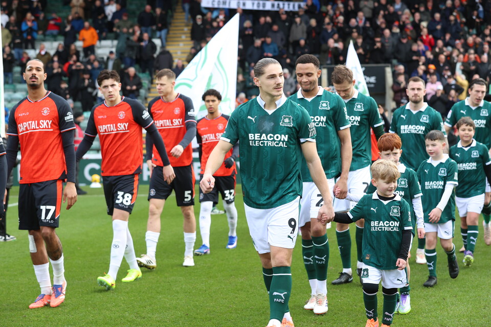 Match Gallery | Luton Town (H)