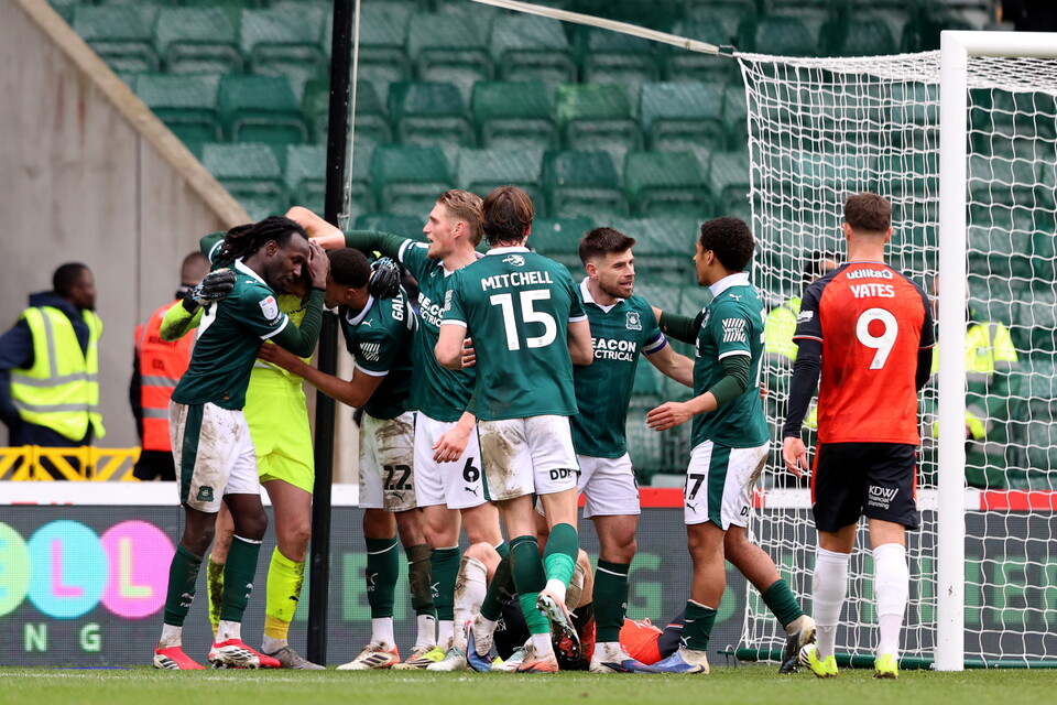 Match Gallery | Luton Town (H)