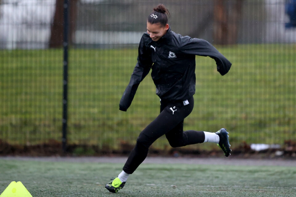 Training Gallery | FAWNL Cup Semi-Final