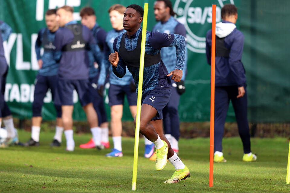 Training Gallery | Pre Lincoln City (H)