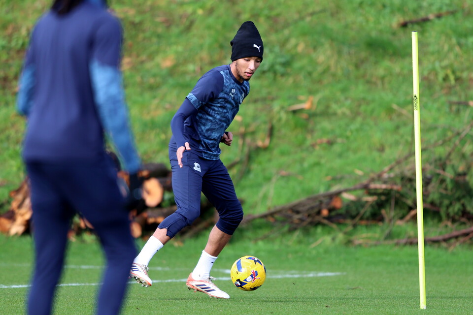 Training Gallery | Pre Lincoln City (H)