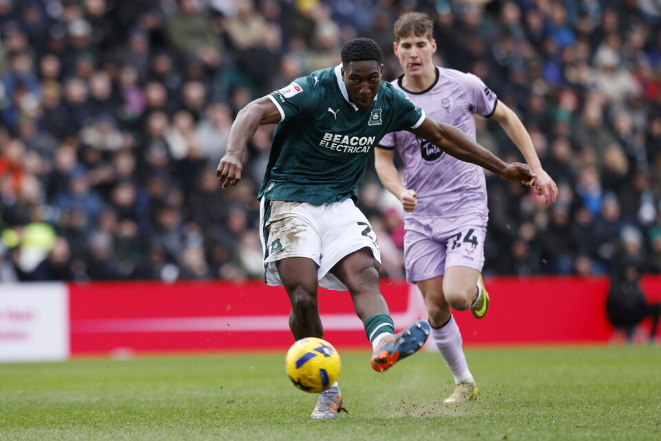 Match Gallery | Lincoln City (H)