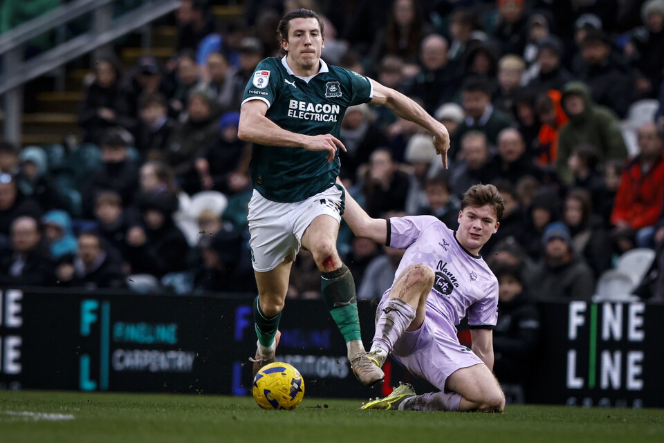 Match Gallery | Lincoln City (H)