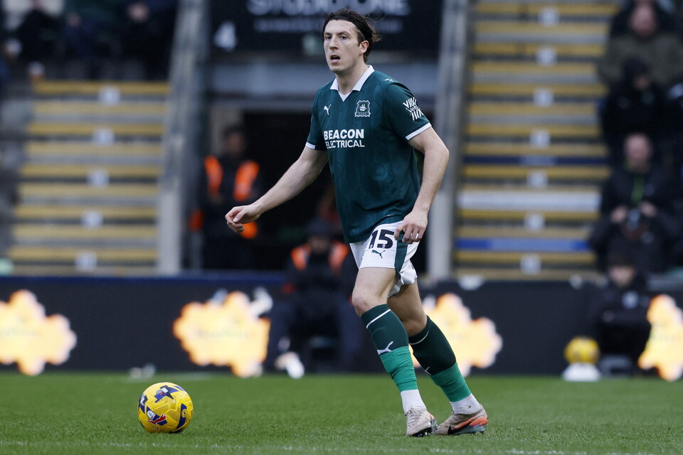 Match Gallery | Lincoln City (H)