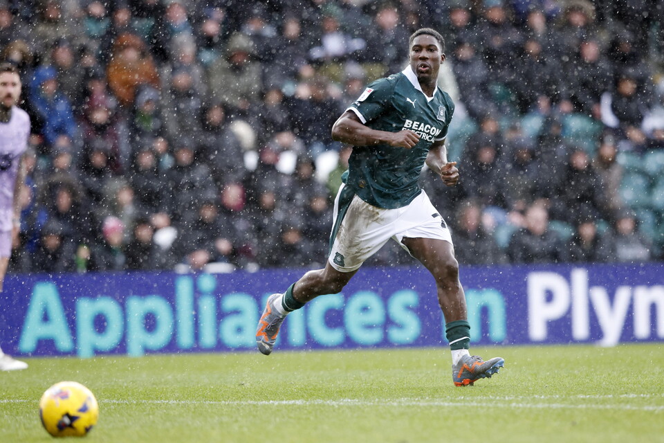 Match Gallery | Lincoln City (H)