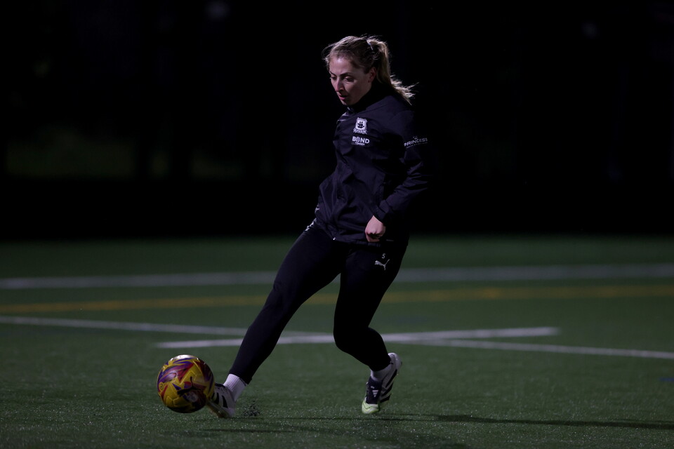 Women's Training Gallery | Pre Exeter City (H)