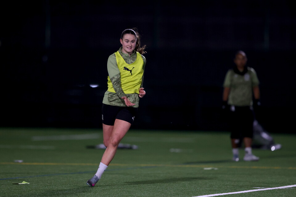 Women's Training Gallery | Pre Exeter City (H)