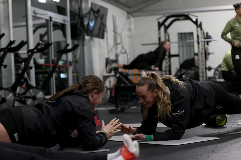 Women's Training Gallery | Pre Exeter City (H)
