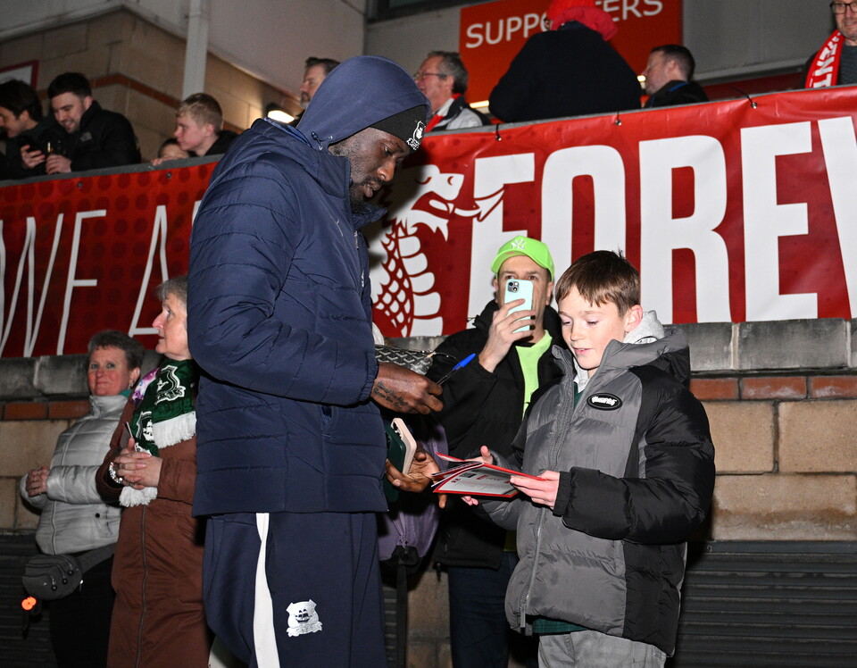 Fan Gallery | Leyton Orient (A)