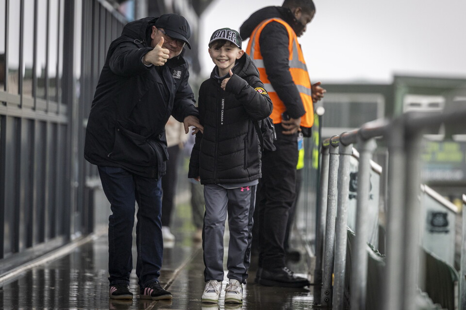 Fan Gallery | Cardiff City (H)