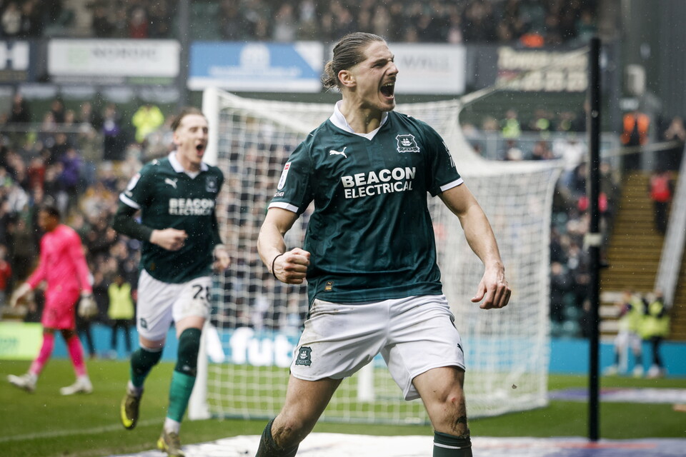 Match Gallery | Cardiff City (H)