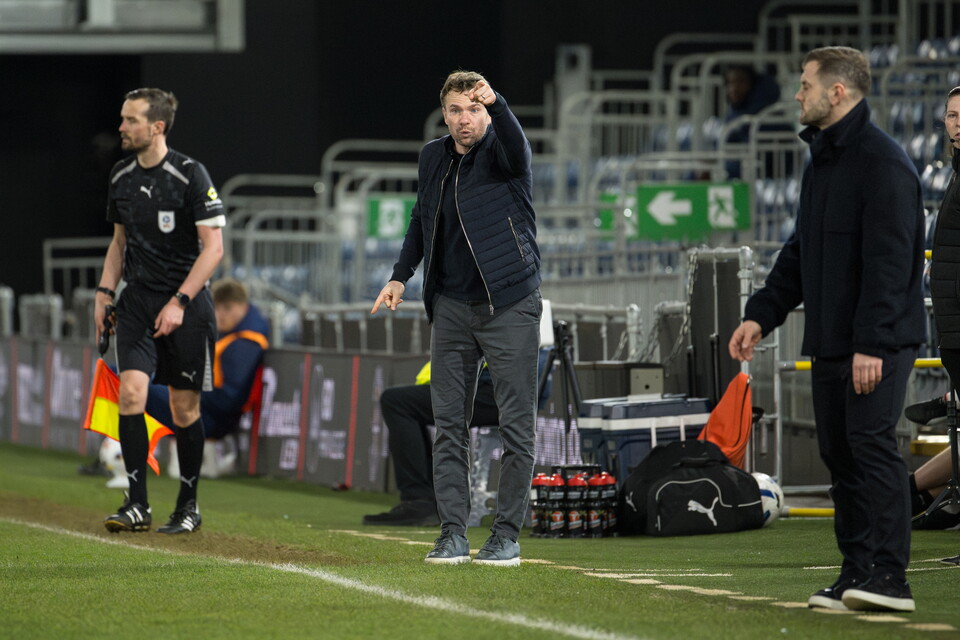 Match Gallery | Luton Town (A)