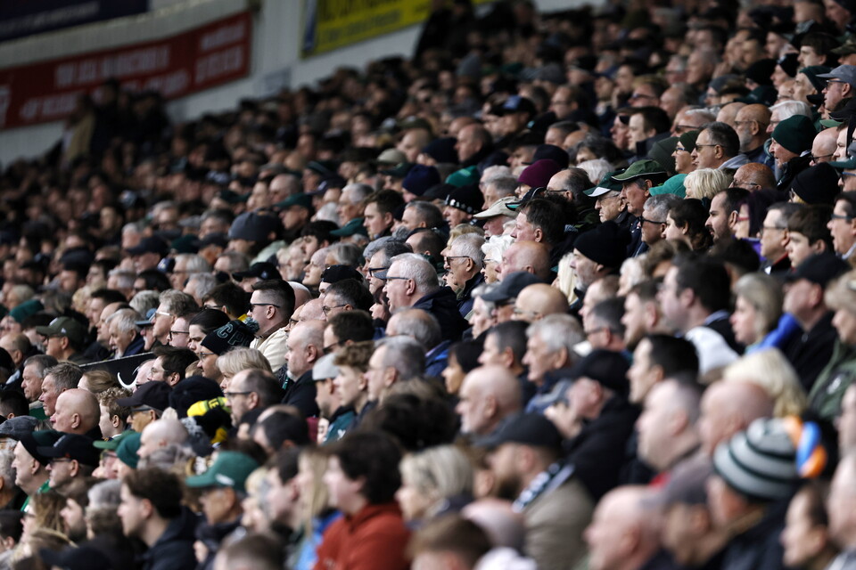 Fan Gallery | Doncaster Rovers (H)