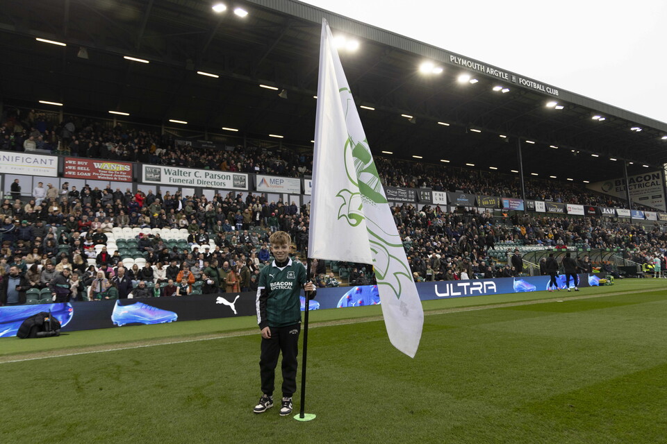 Fan Gallery | Doncaster Rovers (H)