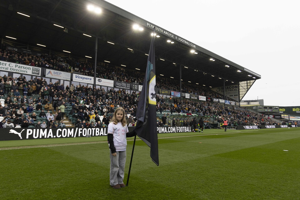 Fan Gallery | Doncaster Rovers (H)