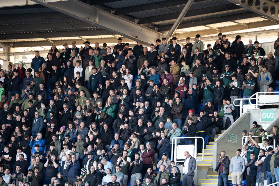 Fan Gallery | Reading (A)
