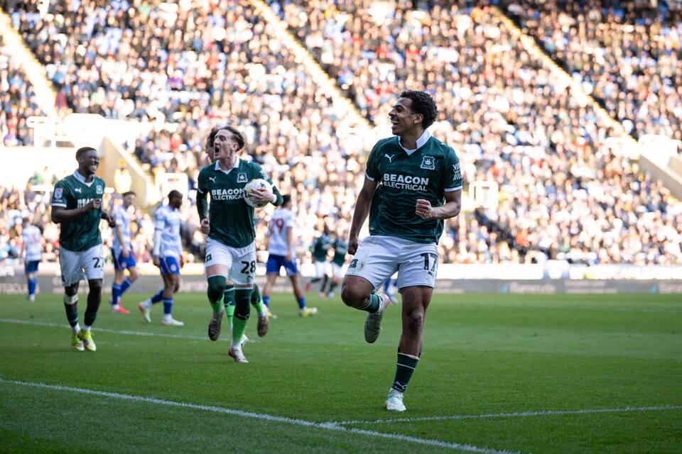 Match Gallery | Reading (A)