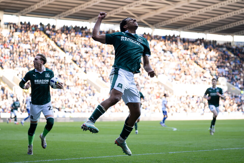 Match Gallery | Reading (A)