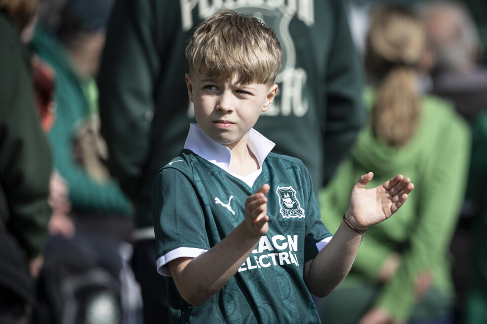 Fan Gallery | Huddersfield Town (H)