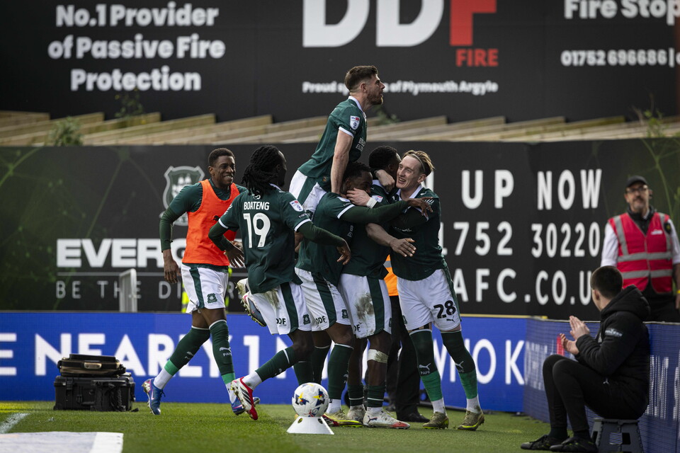 Match Gallery | Huddersfield Town (H)