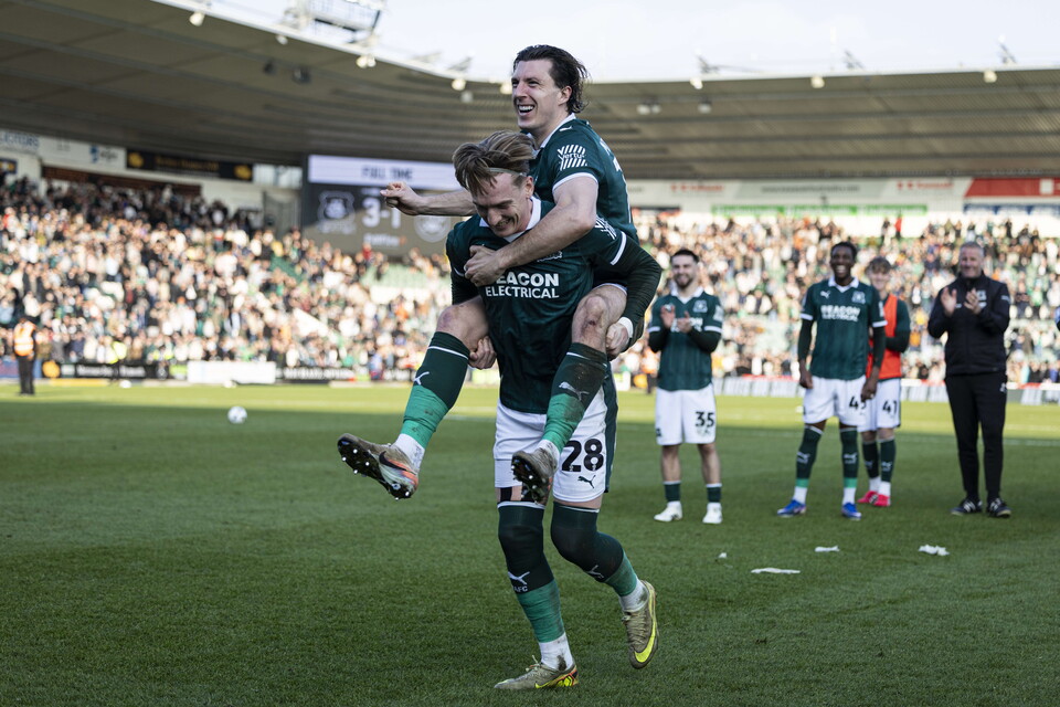 Match Gallery | Huddersfield Town (H)