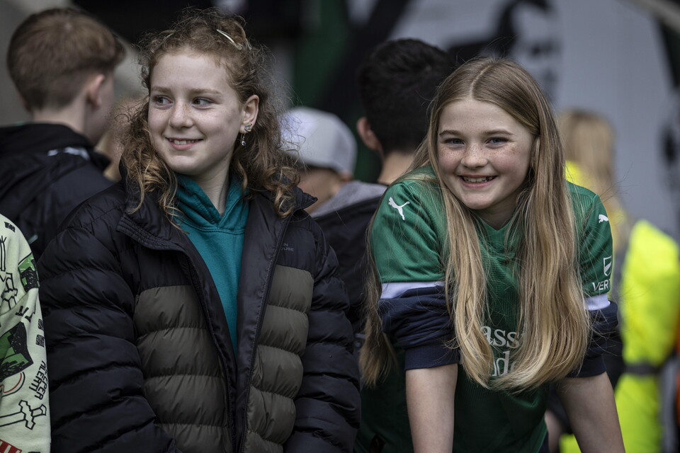 Fan Gallery | Bolton Wanderers (H)