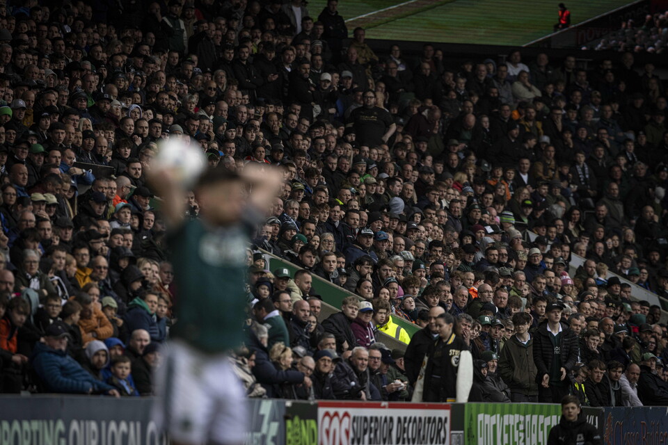 Fan Gallery | Bolton Wanderers (H)