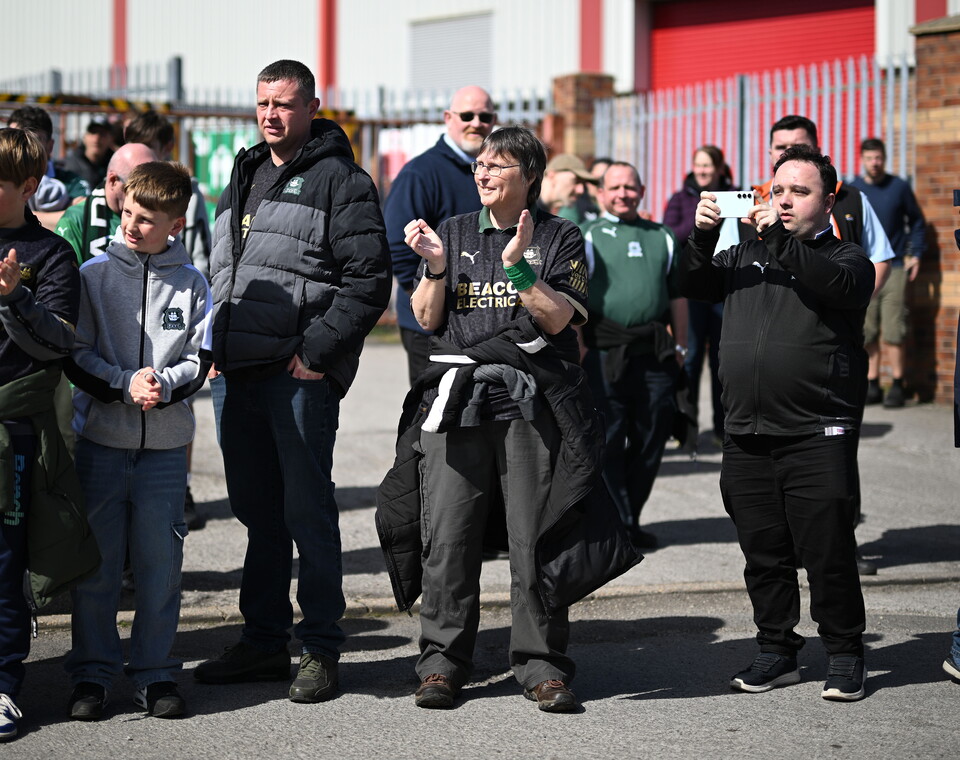 Fan Gallery | Barnsley (A)