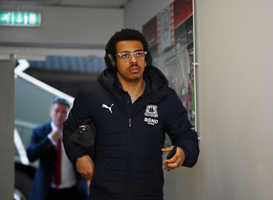 Match Gallery | Barnsley (A)