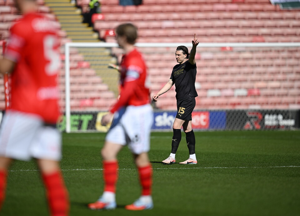 Match Gallery | Barnsley (A)