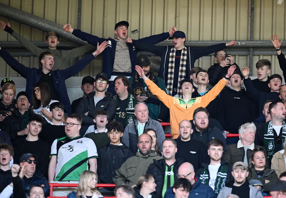 Fan Gallery | Barnsley (A)