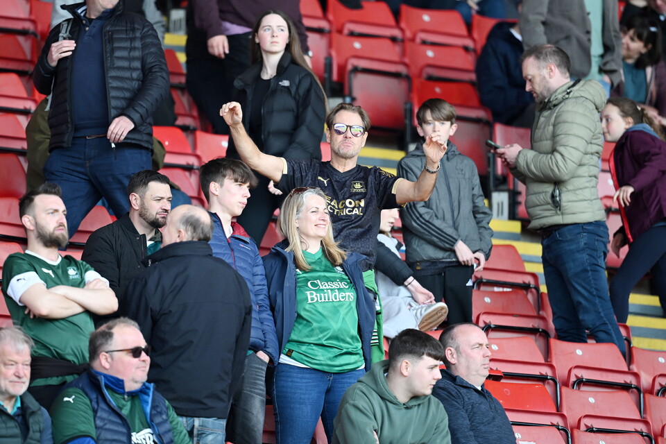 Fan Gallery | Barnsley (A)
