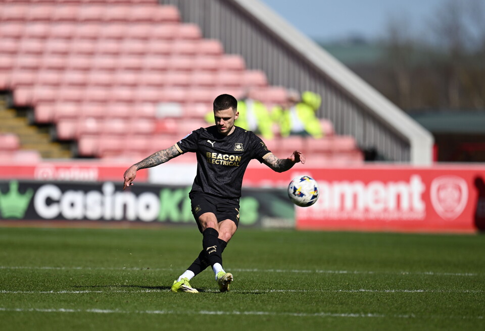 Match Gallery | Barnsley (A)