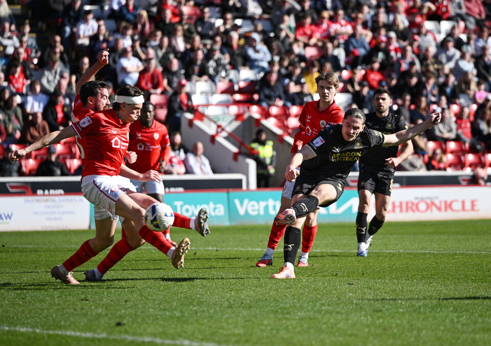 Match Gallery | Barnsley (A)